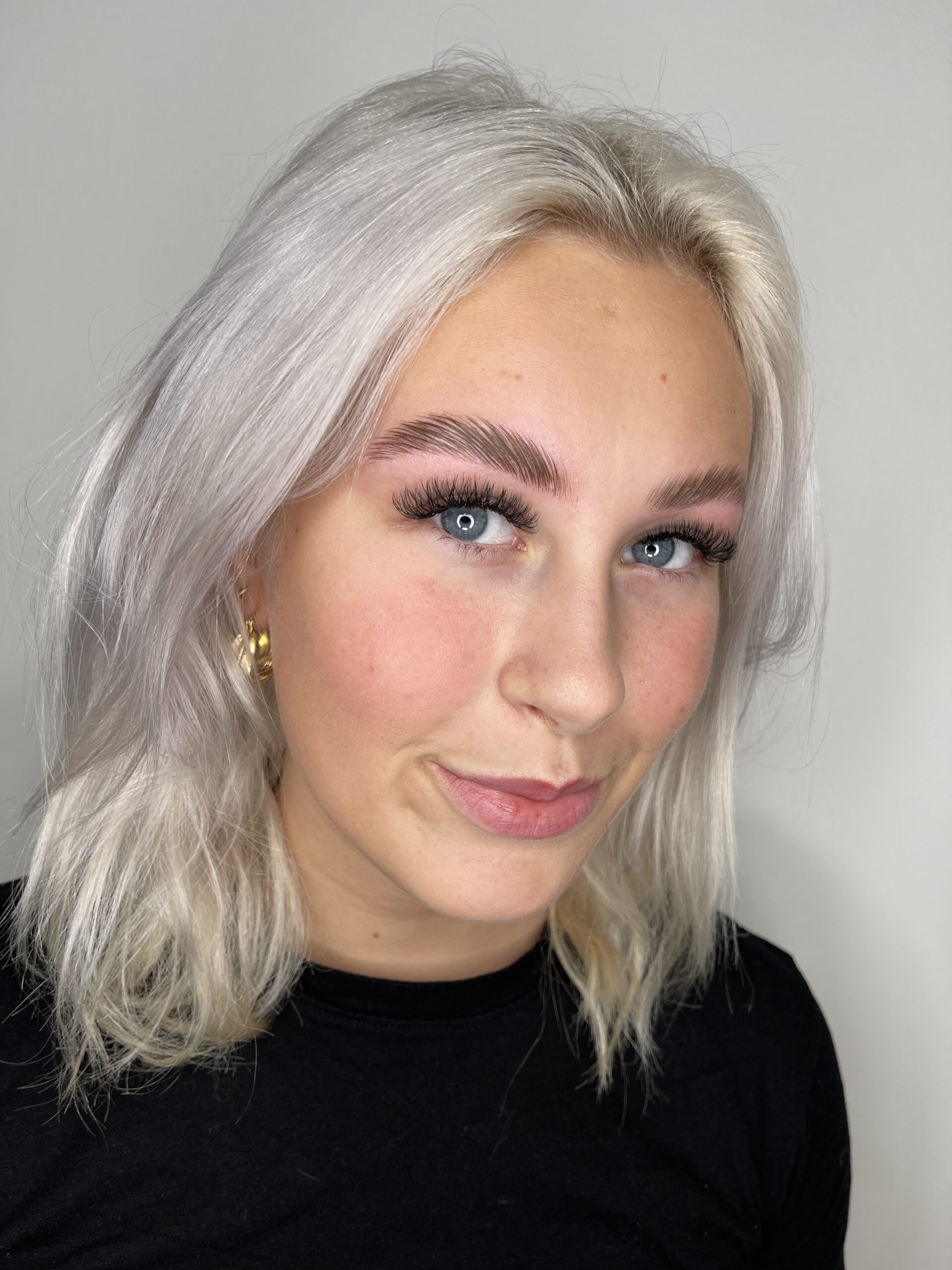 Eyelash extensions, også kaldt vippe forlængelse - Monique Mori Studio